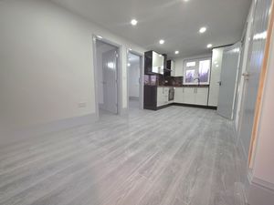 Photo 6- click for photo gallery